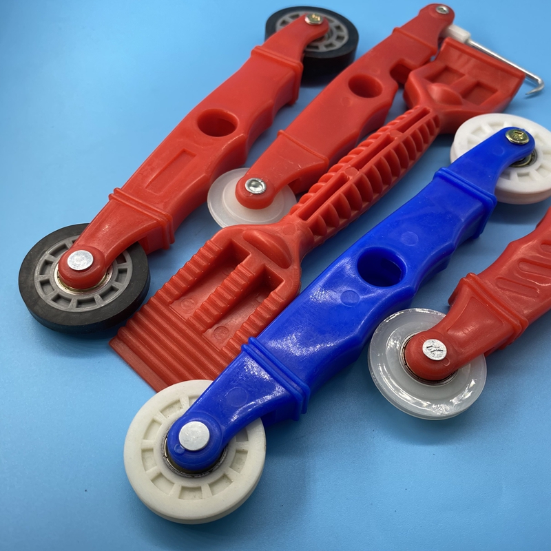 Пластиковая резиновая лопата