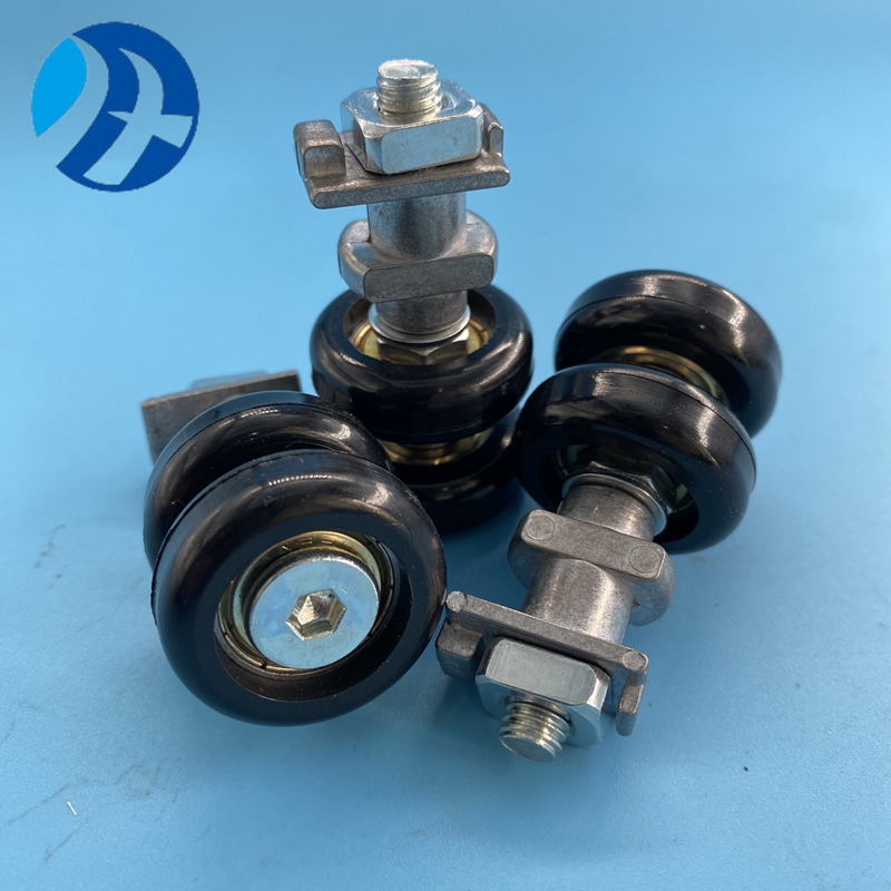 Черное винтовое колесо